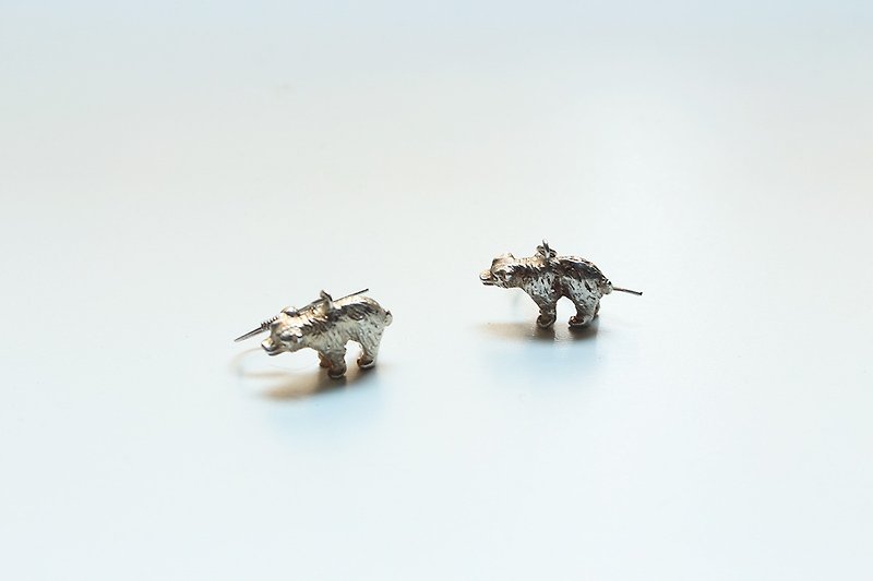 Wax carving Series - Limited bears sterling silver earrings - Earrings & Clip-ons - Other Metals Gray