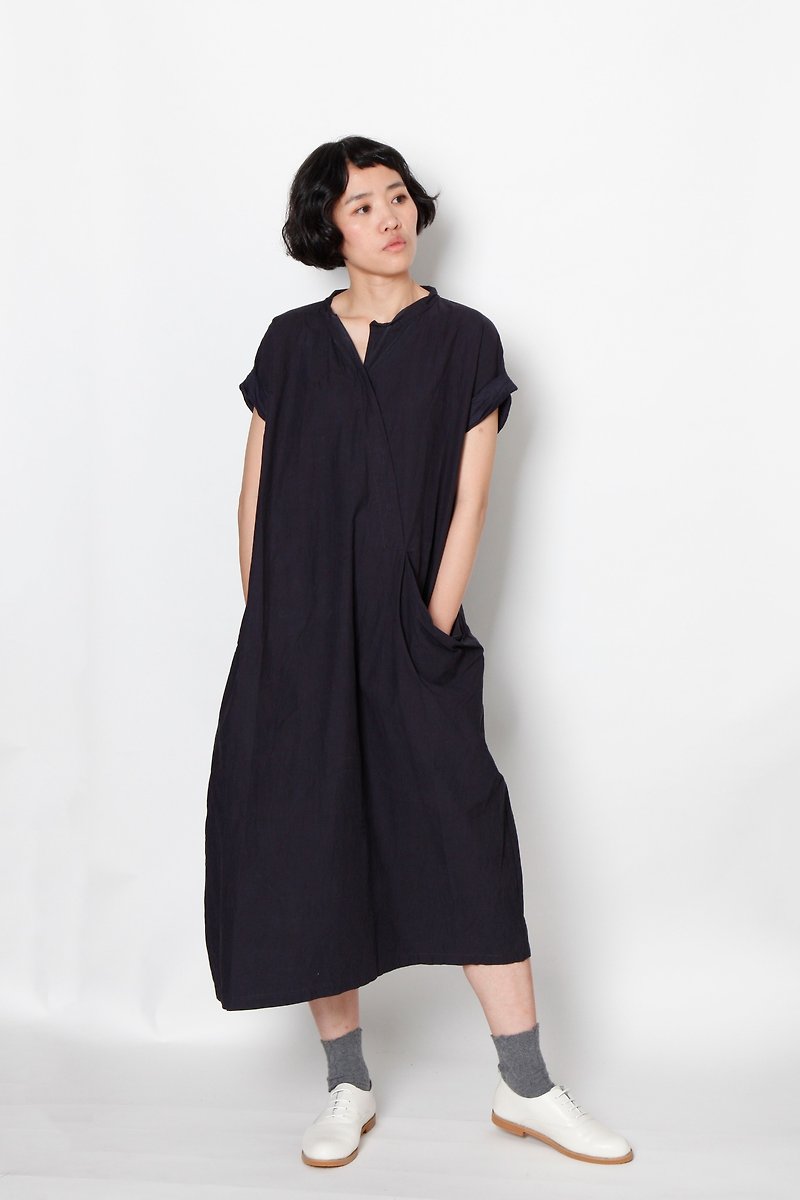 And - Meditators - Oblique Open-top large-pocket dresses - ชุดเดรส - ผ้าฝ้าย/ผ้าลินิน 