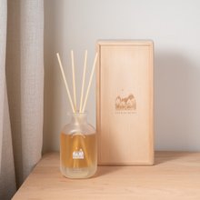 【聖誕禮物】 經典檜木精油擴香瓶原木禮盒 升級新版  附送禮紙袋