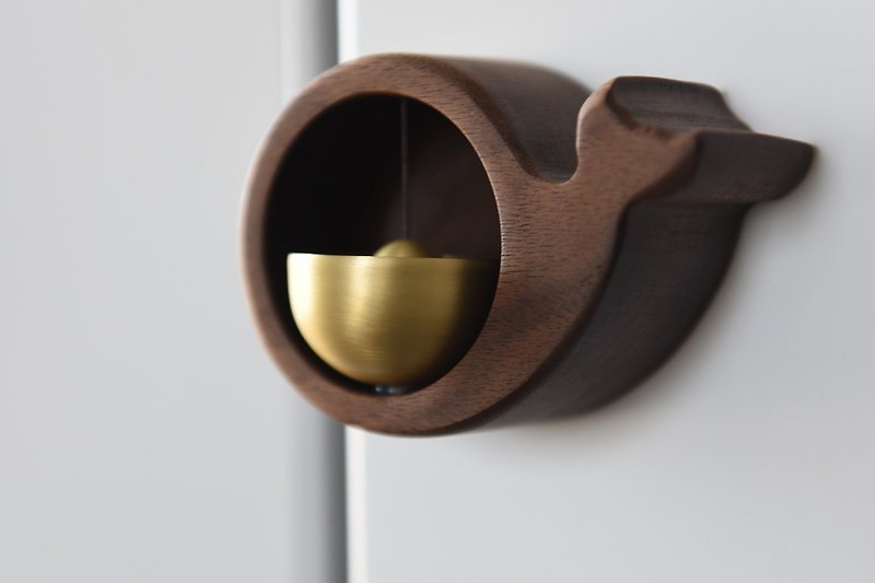 Whale doorbell dirt-free log + Bronze beauty no need to drill holes - อื่นๆ - ทองแดงทองเหลือง 