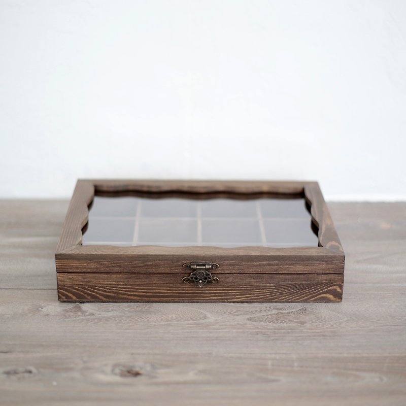 Solid wood walnut color jewelry storage box transparent wooden box ring necklace - กล่องเก็บของ - ไม้ 