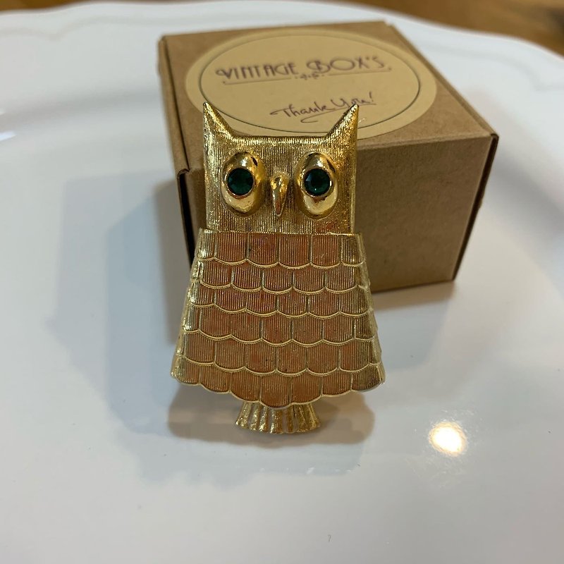 Vintage AVON Bliss Owl Balm Box - Other - Other Metals 