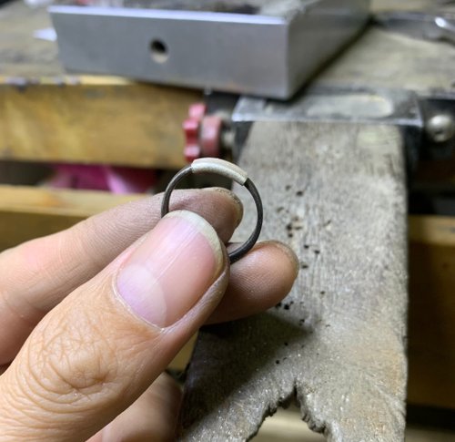 Under Wings Metal 羽下金工 飾品維修系列 - 純銀戒指戒圍修改 - 請先討論勿直接下單