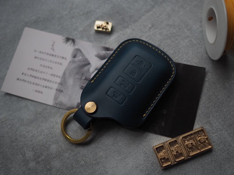 純手工牛皮豐田TOYOTA車鑰匙套  顏色款式可客製化 訂製刻字禮物 - 鑰匙圈/鑰匙包 - 真皮 多色