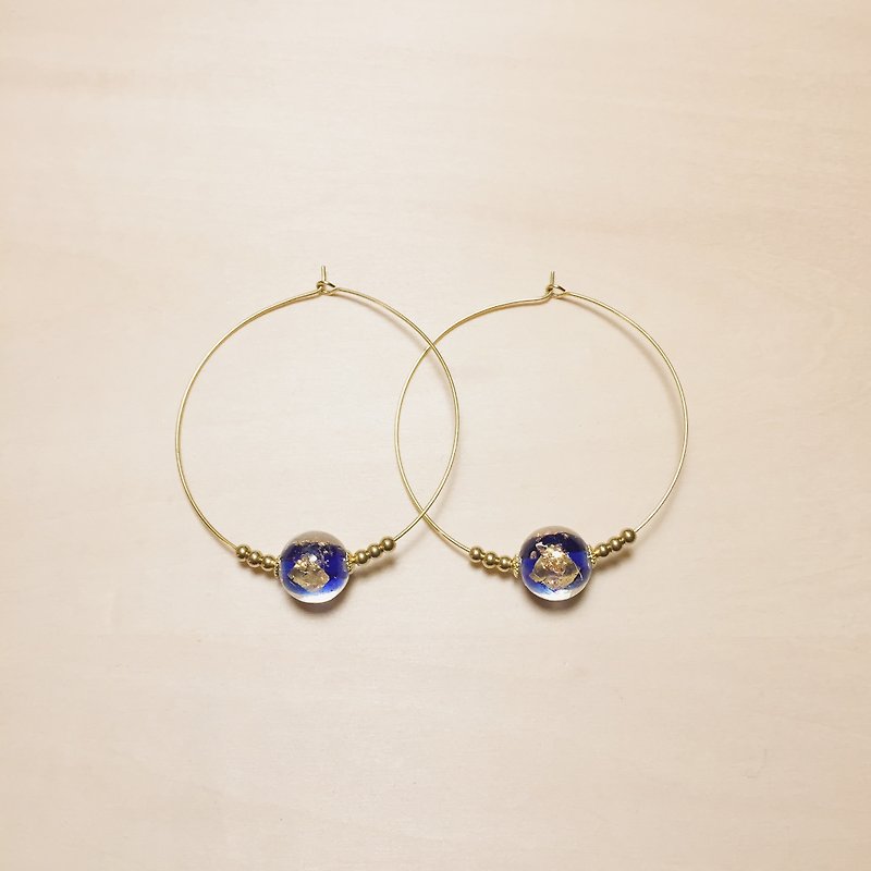 Retro sapphire blue glaze big earrings - ต่างหู - กระจกลาย สีน้ำเงิน