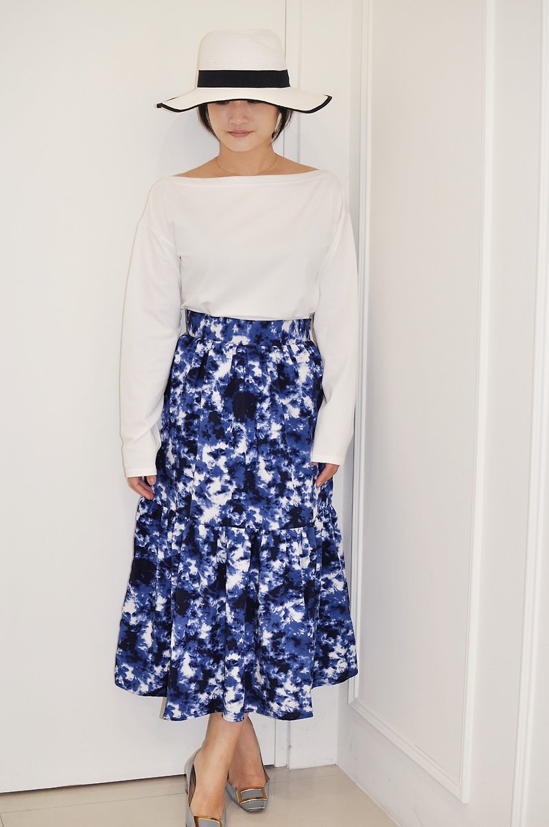 Flat 135 X Taiwanese designer cloud smokey cotton fabric French long skirt comfort level 100 - Skirts - Polyester Blue