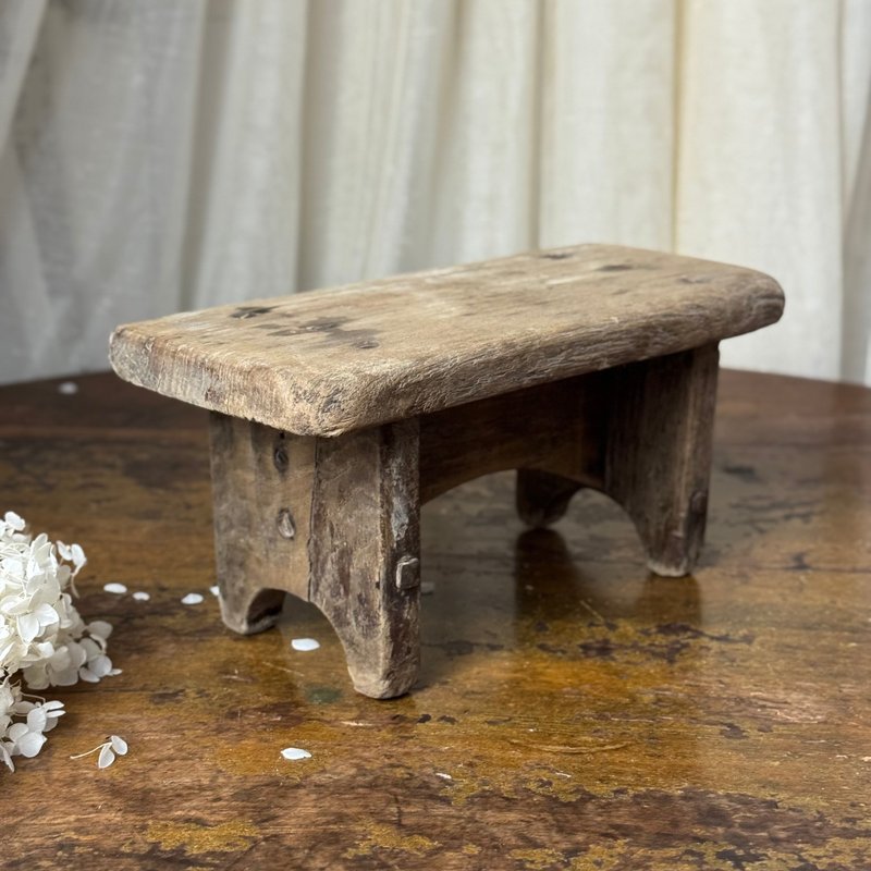 *50848-迷人法國古董鄉村風格厚實木矮凳 - 擺飾/家飾品 - 木頭 