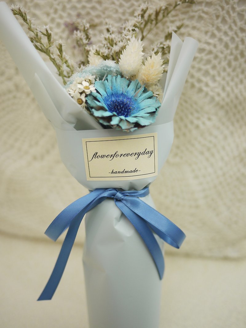 ♥ daily wear ♥ independent spirit dry flower bouquet / Valentine's Day / birthday party / anniversary / Father's Day - Plants - Plants & Flowers Blue