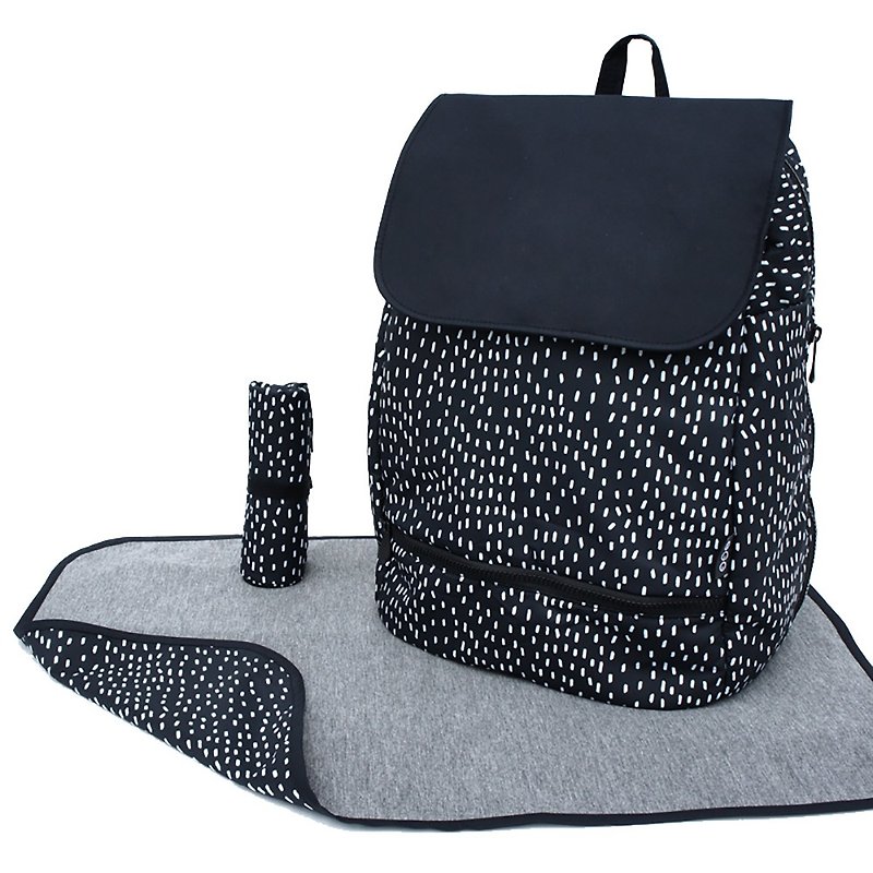 The 2.0 version will be included in a limited amount of 85 packs with a computer mezzanine layer of rain with the diaper pad - Diaper Bags - Polyester Black