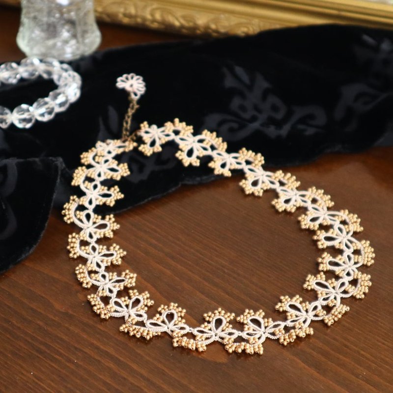 OYA Tatting lace Necklace【GRACE】Gold - สร้อยคอ - ไฟเบอร์อื่นๆ สีทอง