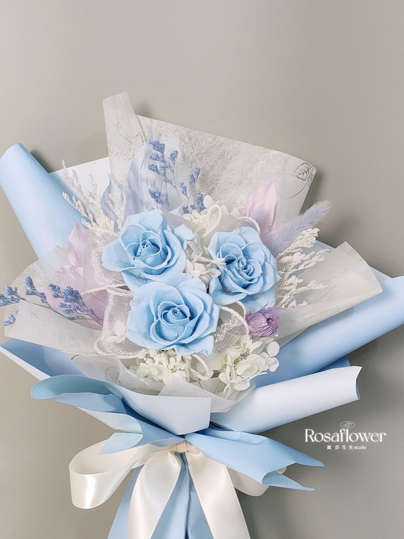 蘿莎花兒 冰藍玫瑰簡約氣質 包裝花束 - 乾燥花/永生花 - 植物．花 