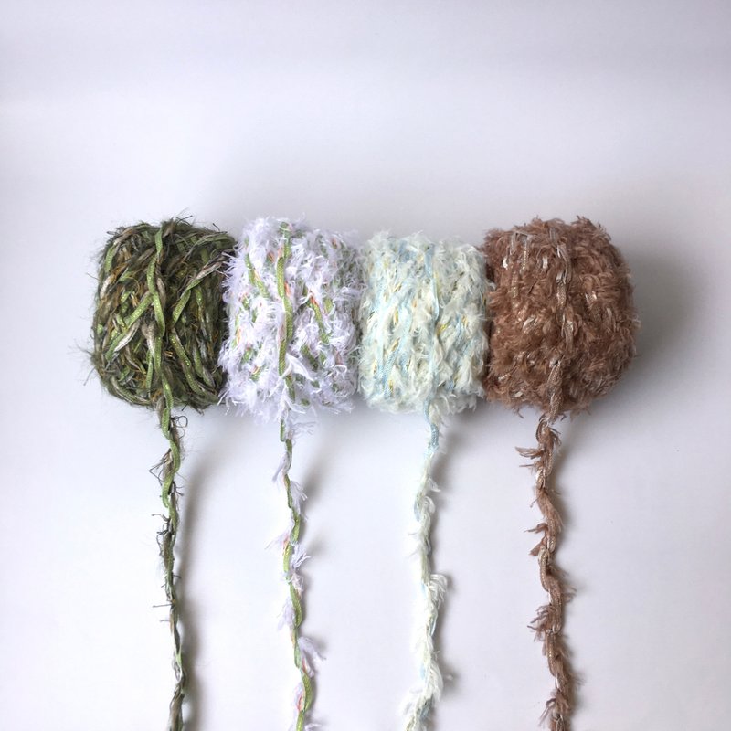 [Granular Yarn] Three-ply Mixed Yarn - Spring Forest | Four rolls a set of 260 grams / 4pcs (260g) - Knitting, Embroidery, Felted Wool & Sewing - Other Man-Made Fibers Green