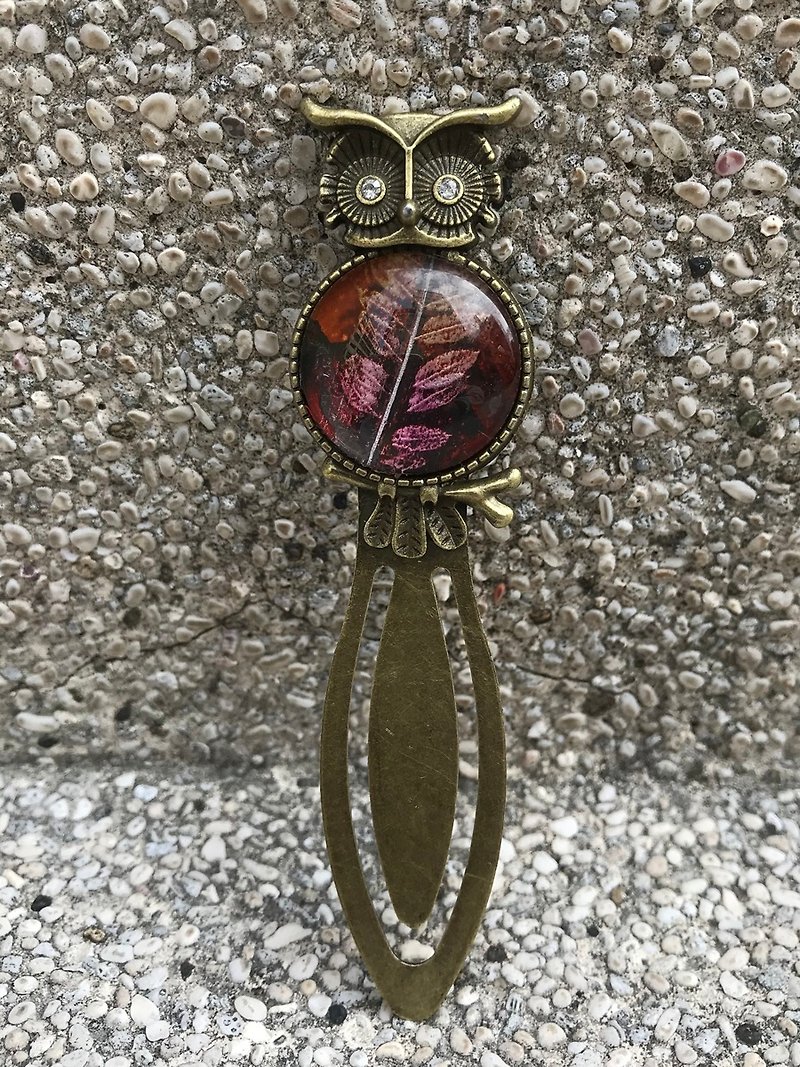 Plant magic - owl bookmark (psychedelic purple) - Bookmarks - Other Metals Purple