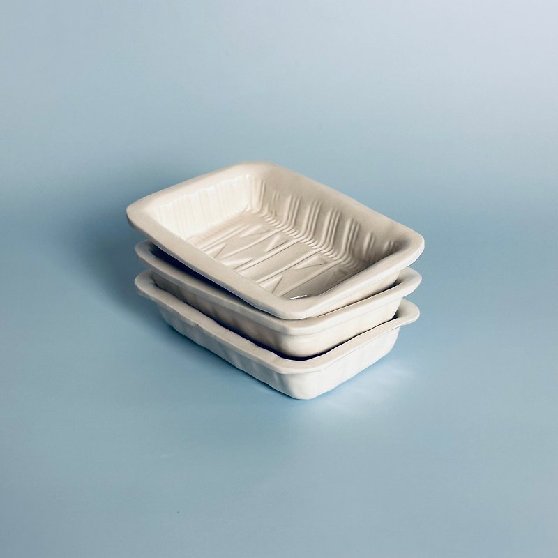 プラスチックセラミックスのリサイクル - 置物 - 陶器 