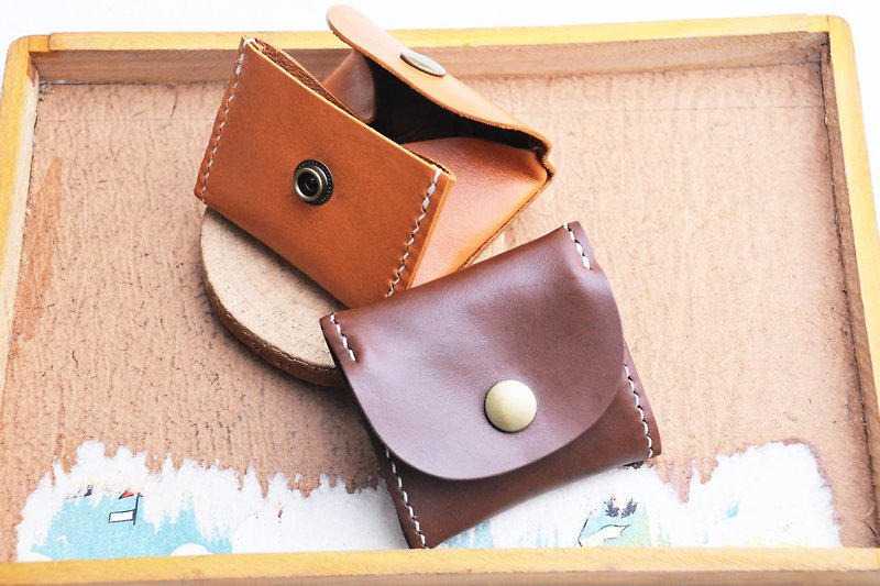 Classic box-shaped coin purse, well-stitched leather DIY material package, free embossed loose paper bag, small items bag - กระเป๋าใส่เหรียญ - หนังแท้ สีนำ้ตาล
