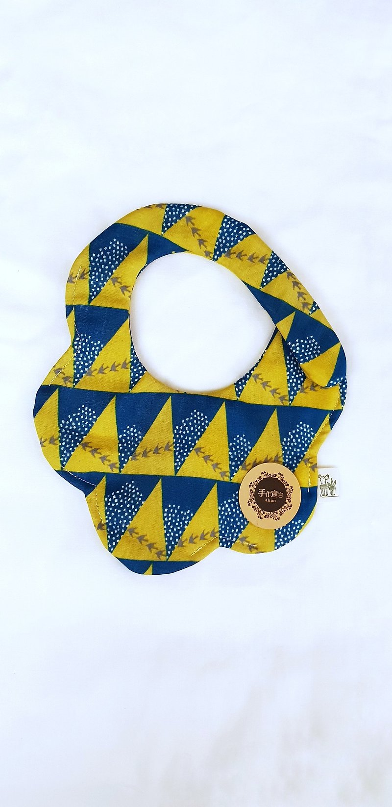 Japanese style-blue and yellow-eight layers of yarn 100% cotton random arc shape bib saliva towel - Bibs - Cotton & Hemp Yellow