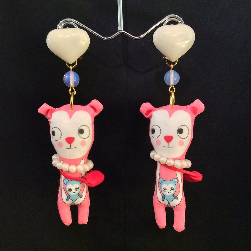 TIMBEE LO handmade doll earrings each have only one single sale - ต่างหู - เส้นใยสังเคราะห์ หลากหลายสี