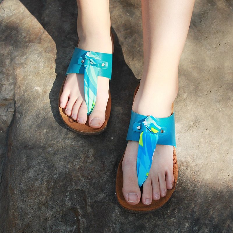 【時光戀人  夏威夷】歐風質感鉚釘/彈力萊卡布料/真皮軟木氣墊鞋 - 涼鞋 - 真皮 藍色