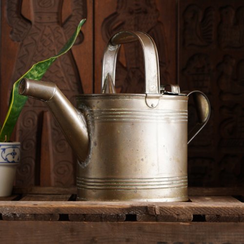期間限定値下げ！アンティーク　ホーロー　ジョウロ albatoross-6-watering-cans-