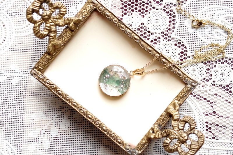 Resin Art Round Pendant - Breath of the Earth - Necklaces - Resin Green