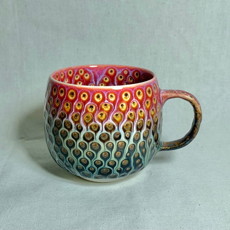 Peacock Coffee Cup 280ml Qiu Yuning Yingge A6-03 - Teapots & Teacups - Porcelain Multicolor