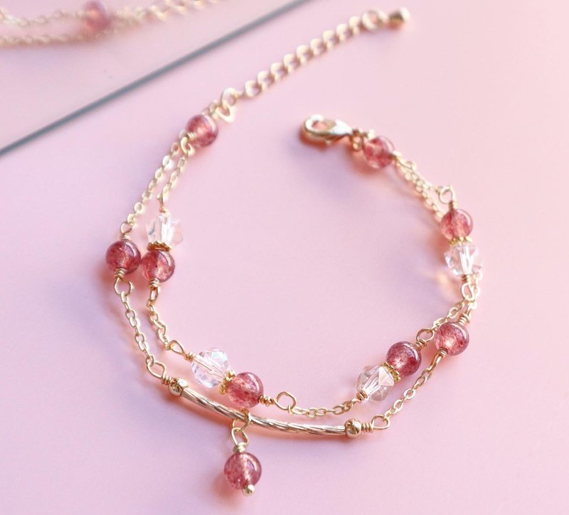 Love Luck | Strawberry Crystal x White Crystal • Two Linked Bracelets | Peace of Mind | Enhancing Charm - สร้อยข้อมือ - คริสตัล สึชมพู