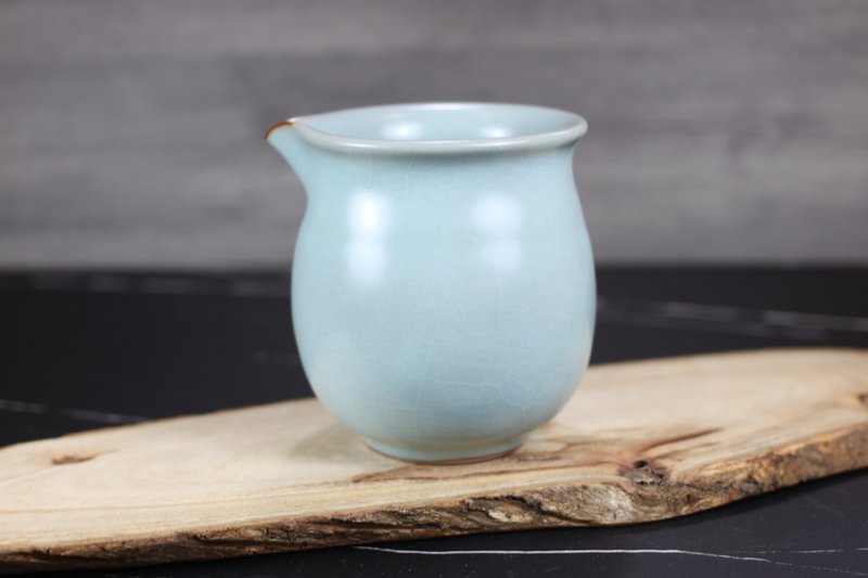 【送禮好物】300~340ml 汝窯 手拉坯 無把茶海 名家葉敏祥手作 - 茶壺/茶杯/茶具 - 瓷 
