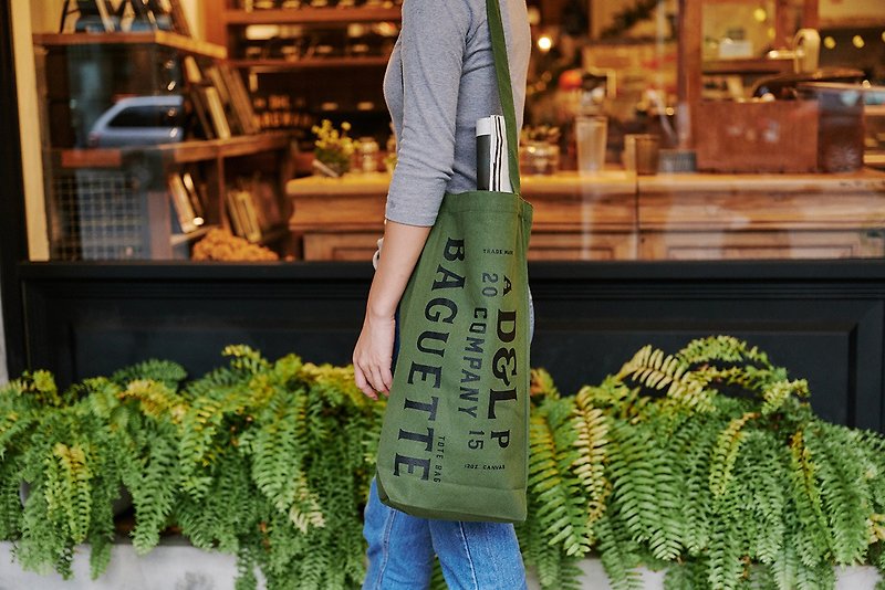 D&L Baguette Bag大麵包袋 - 側背包/斜背包 - 棉．麻 綠色
