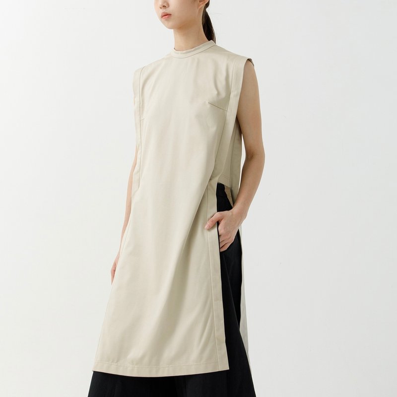 Wide shoulder sleeveless long top - เสื้อกั๊กผู้หญิง - ผ้าฝ้าย/ผ้าลินิน สีกากี