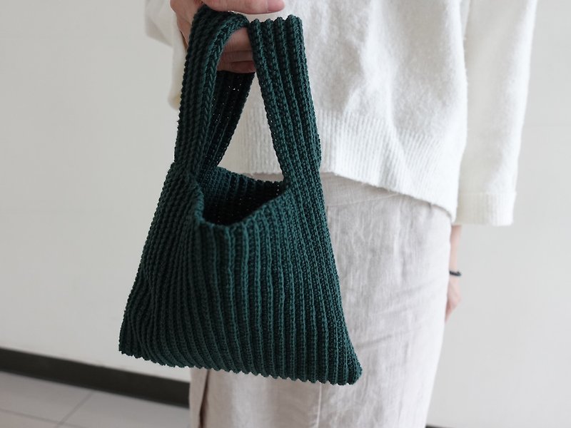 Striped hand bag/handmade/woven bag - Handbags & Totes - Cotton & Hemp 