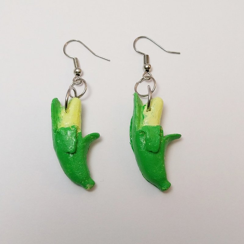 Corn Yellow Color Earring Handmade Air Dry Clay Eco Friendly Stainless Hook - 耳環/耳夾/耳骨夾 - 黏土 黃色