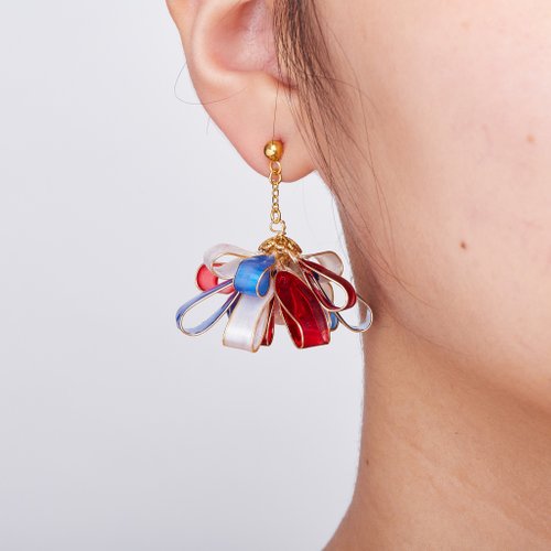 リボンブレッシング(ダズリング)-ハンドメイドレジンイヤリング