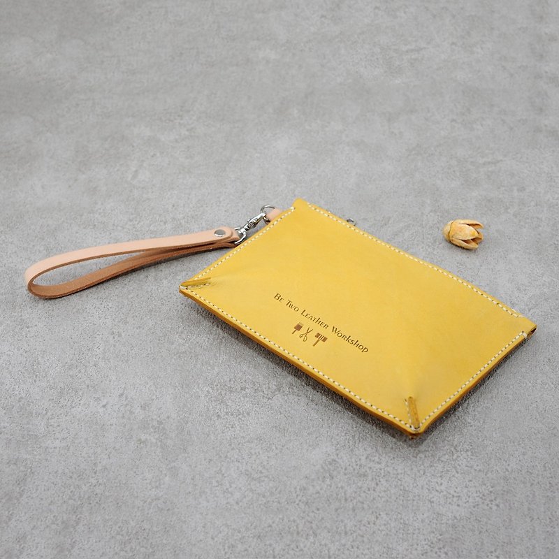 Genuine Leather Clutch - กระเป๋าคลัทช์ - หนังแท้ สีเหลือง