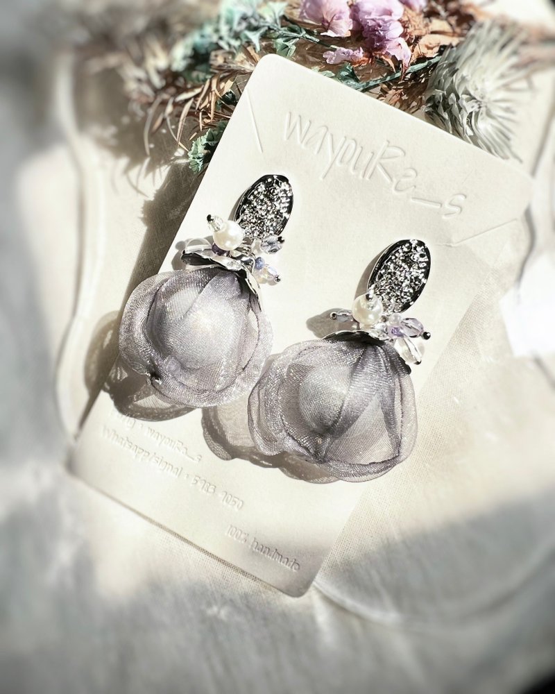 Romantic gauze earrings - ต่างหู - โลหะ สีเงิน