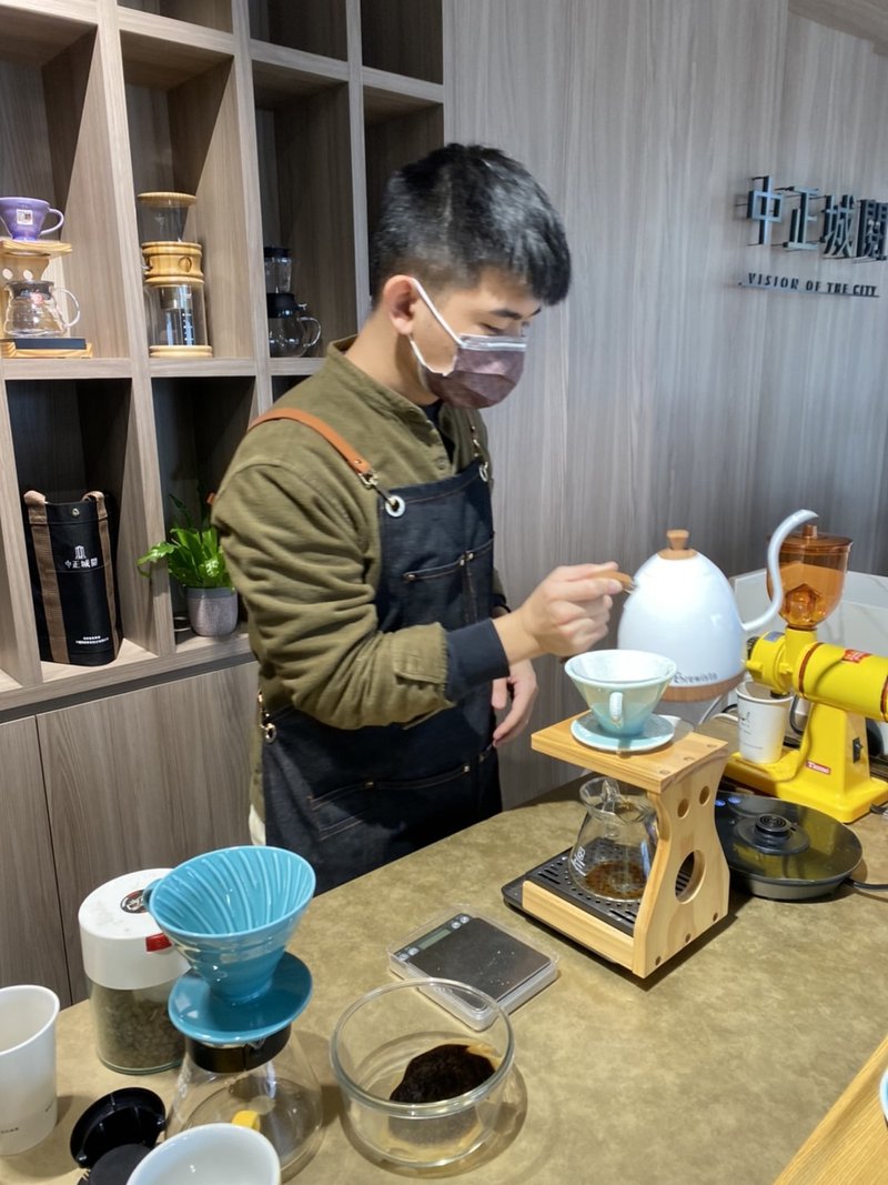 台北場 手沖咖啡-達人的路程 精品咖啡 咖啡課程教學 - 烘焙/烹飪/料理 - 其他材質 