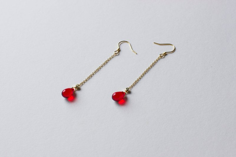 Handmade Czech Water Beads 925 Sterling Silver Plated 18K Gold Stud Earrings Gold Plated 18k Red Water Drops - ต่างหู - เงินแท้ สีแดง