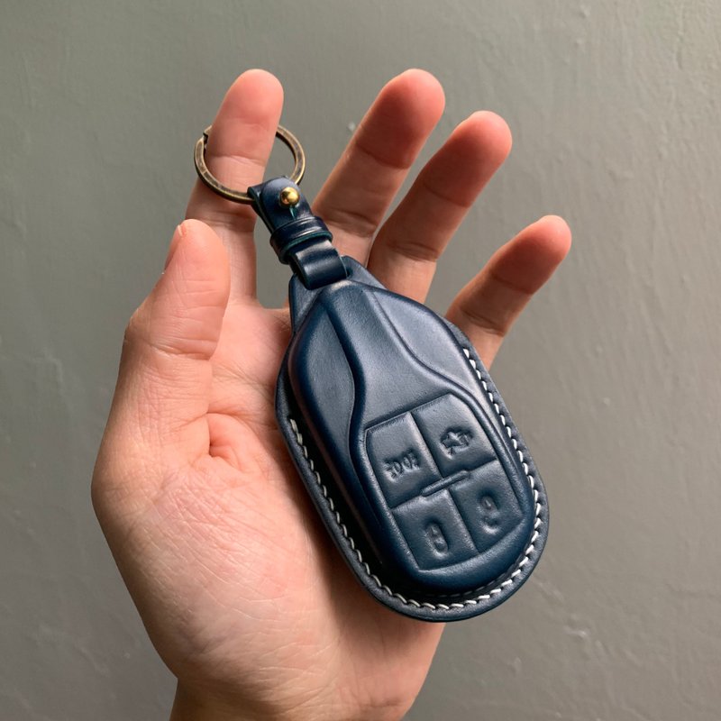Shell Cordovan, Maserati Leather key case, Quattroporte, GranTurismo, Levante - ที่ห้อยกุญแจ - หนังแท้ สีแดง