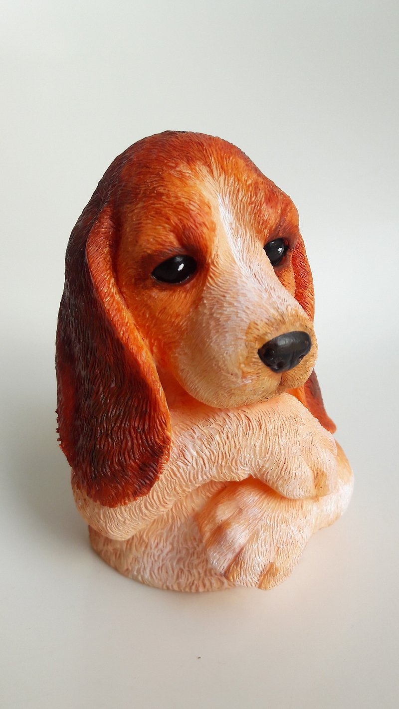 Lifelike Beagle - 3D Hand paint / Hand made Scented Beeswax Candle - เทียน/เชิงเทียน - ขี้ผึ้ง 