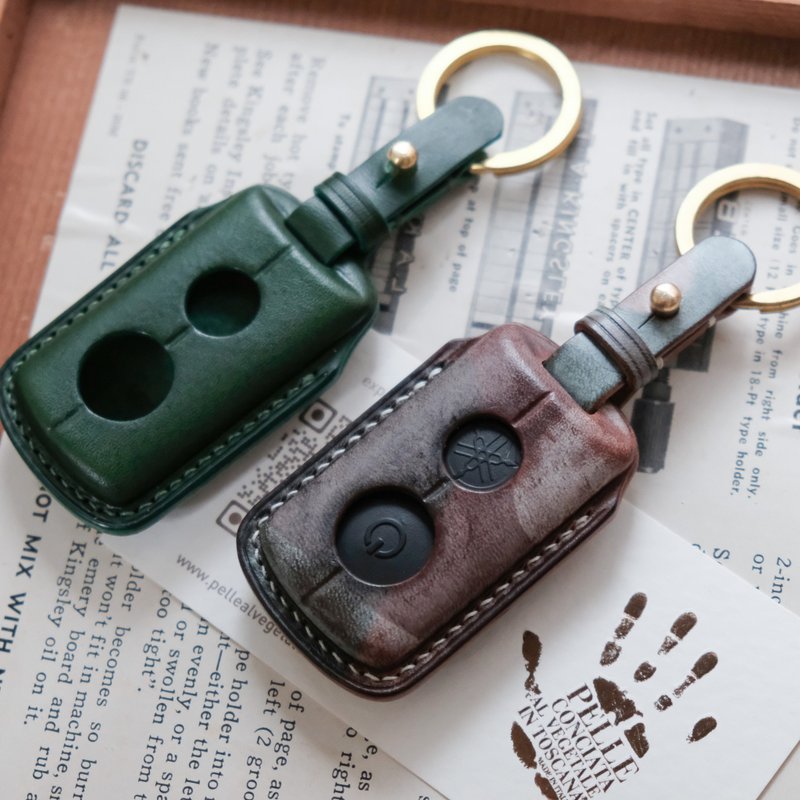 Handmade Leathery yamaha x max   key Case.Car Keychain.Car Key Cover Holder. - ที่ห้อยกุญแจ - หนังแท้ หลากหลายสี