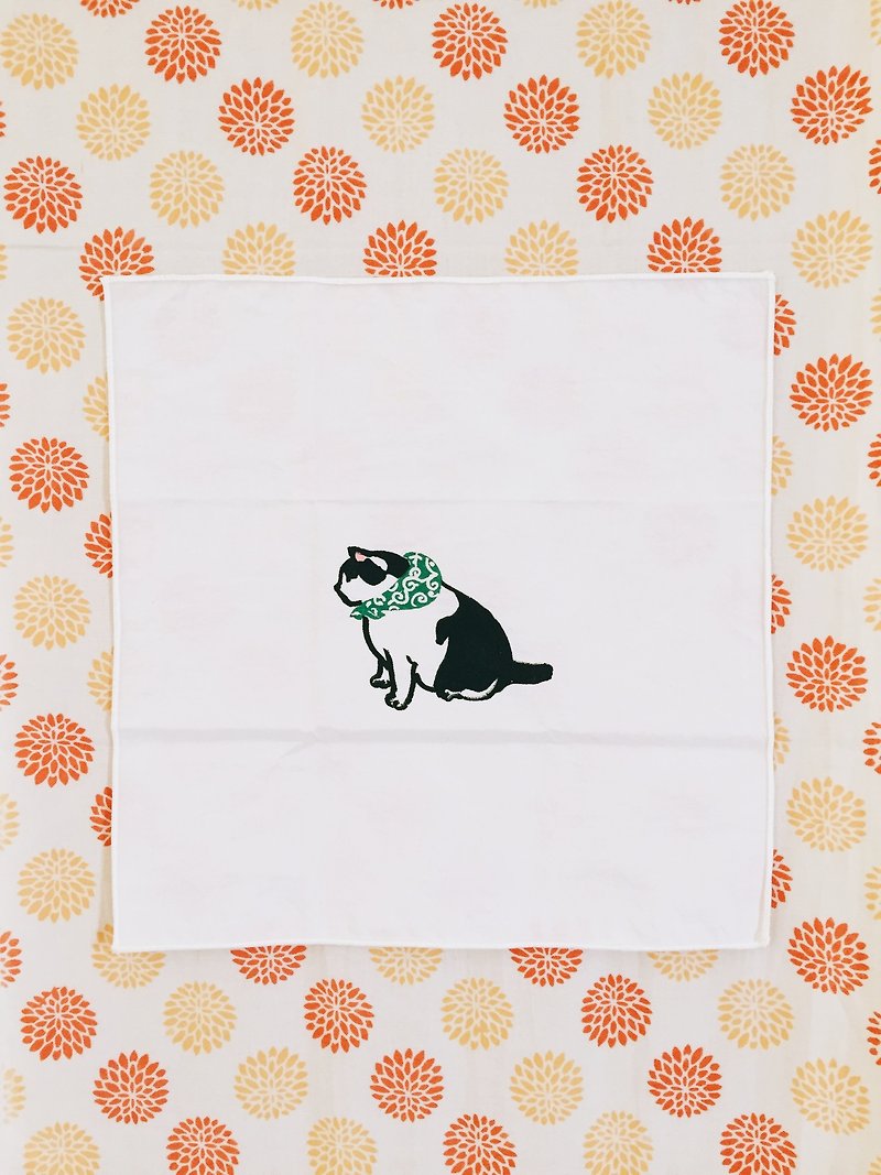 Limited amount of mud stick cat handmade silk handkerchief / small square - Towels - Cotton & Hemp White