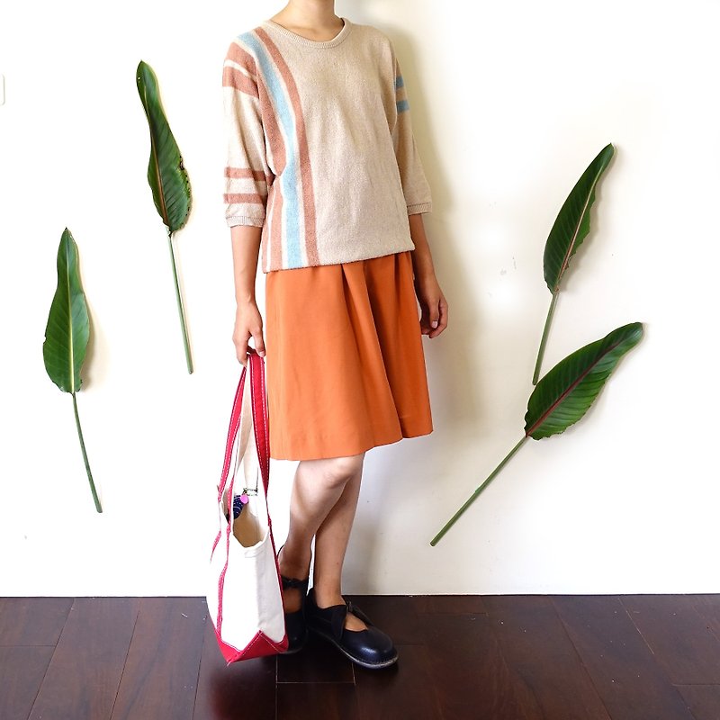 BajuTua / vintage / minimalist pale pinkish gray striped sweater - สเวตเตอร์ผู้หญิง - เส้นใยสังเคราะห์ สีส้ม
