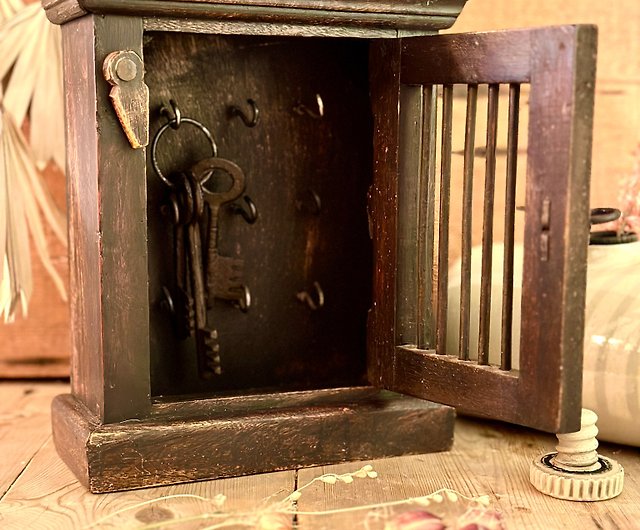 カントリー調のフレンチアンティーク木製キーボックス 美しいフレンチアンティークのキーボックス - ショップ JSVS-Antique Shop  その他の家具 - Pinkoi