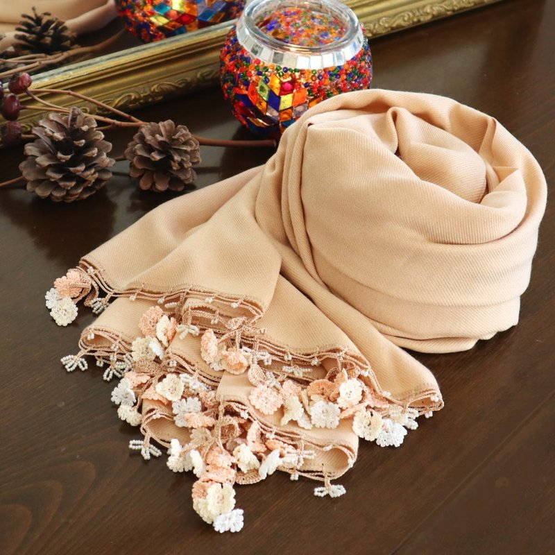 OYA crochet Pashmina shawl【Flower of Wind】Milk Tea - Scarves - Wool Brown