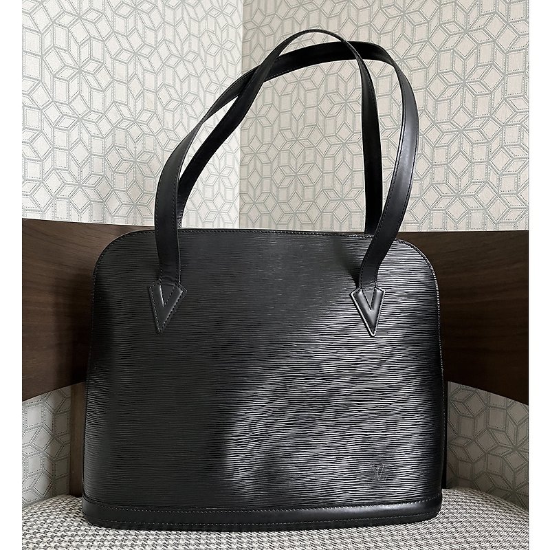 LOUIS VUITTON black cowhide water ripple shoulder bag - Messenger Bags & Sling Bags - Genuine Leather Black