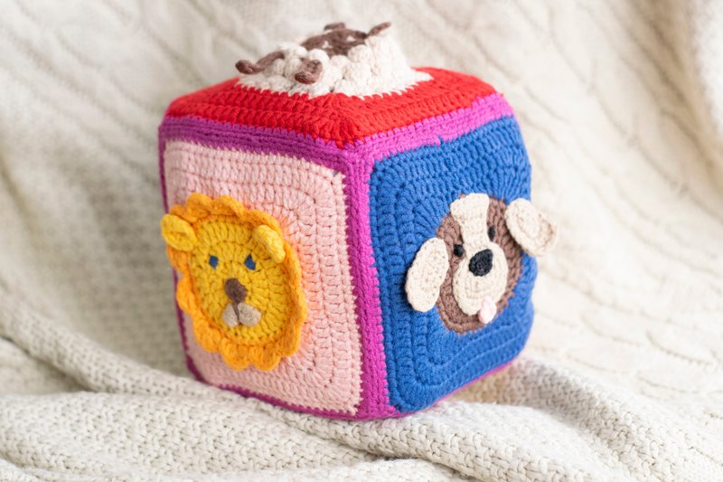 Stuffed crochet developing animals cube toy for newborn and baby - 寶寶/兒童玩具/玩偶 - 棉．麻 多色