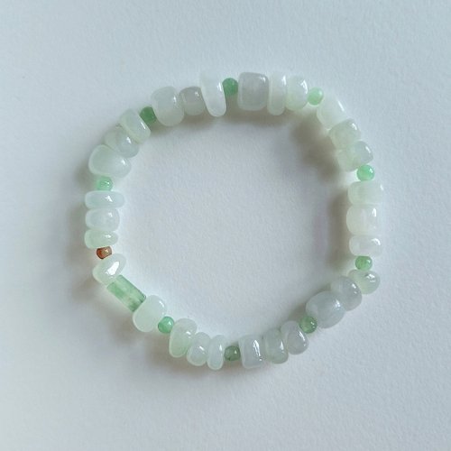 翡翠百貨 jade store 岸邊A | 翡翠手串 | 天然緬甸翡翠玉器
