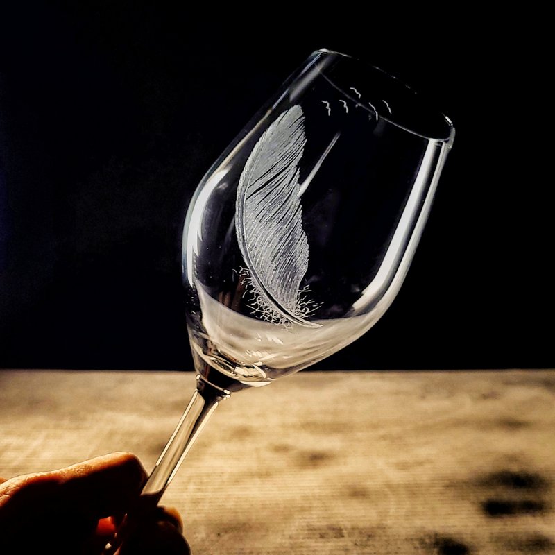 【詩路杯客製】白酒杯 可單購/可配對 手工雕圖/免費刻字 - 酒杯/酒器 - 玻璃 透明