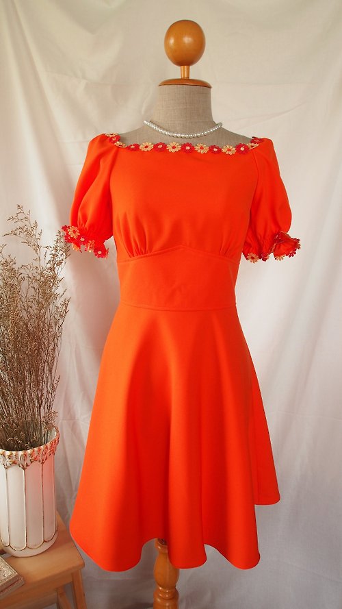 ameliadress Orange dress puff sleeve vintage retro style sundress cute handmade dress