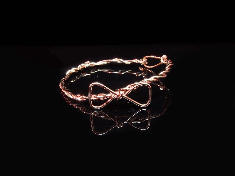 Winwing metal wire braided bracelet-[bow] - สร้อยข้อมือ - โลหะ 