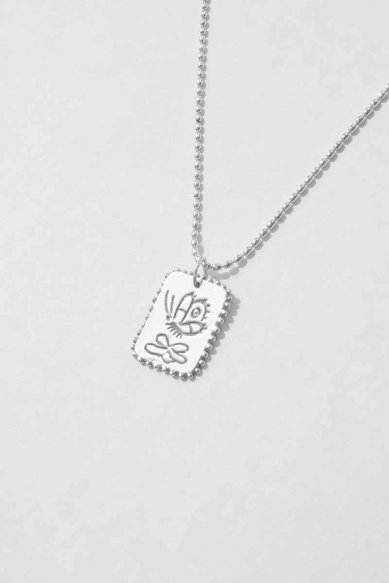 Butterfly & Flower Necklace 蝴蝶與花項鍊 - 項鍊 - 純銀 銀色